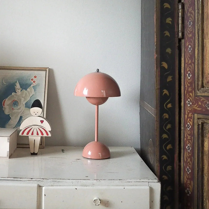 Dimmable LED Touch Table Lamp