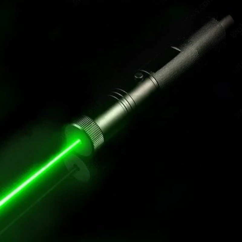 Long-Range Rechargeable Laser Pointer for Outdoor Use