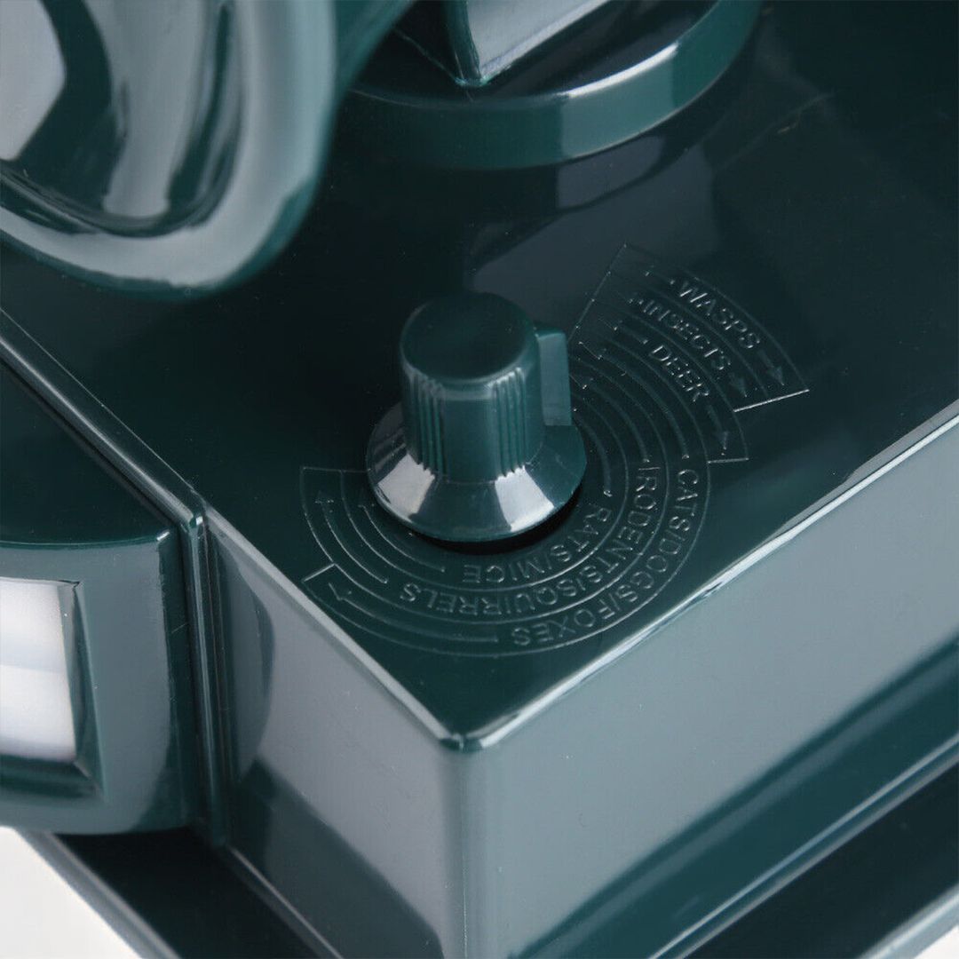 Motion Sensor Bird Repeller Scarer Device